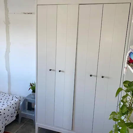 Apartament Luminosa En Piso Compartido