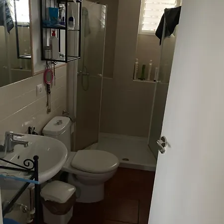 Apartament Luminosa En Piso Compartido *