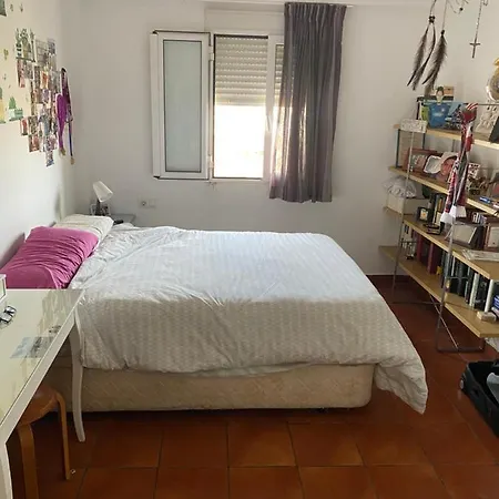 Apartment Luminosa En Piso Compartido *